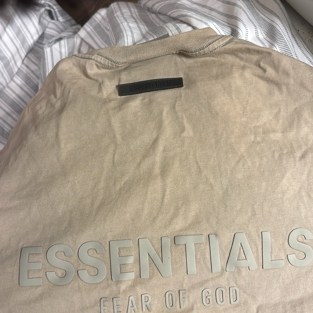 Fear of God t shirt 😮‍💨😶‍🌫️